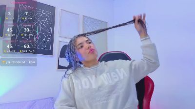 _lili_rose_ live cam on Cam4