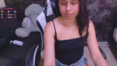 _olivia_love live cam on Cam4