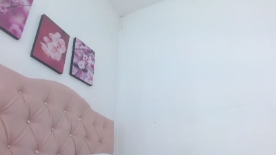 _saray_rose live cam on Cam4