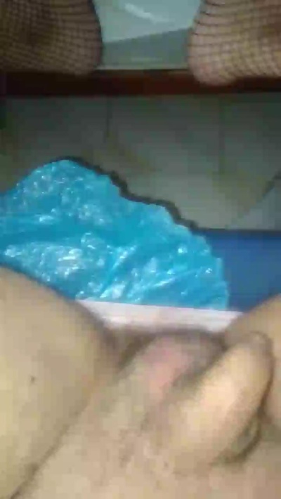 _serina_ live cam on Cam4