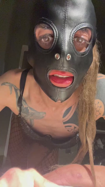 _vaccadamonta live cam on Cam4