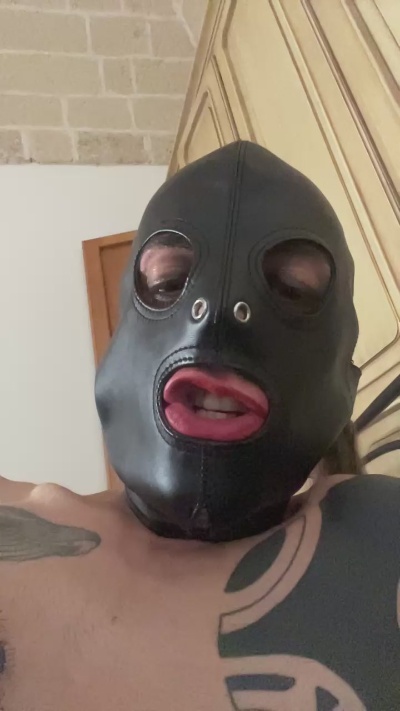 _vaccadamonta live cam on Cam4