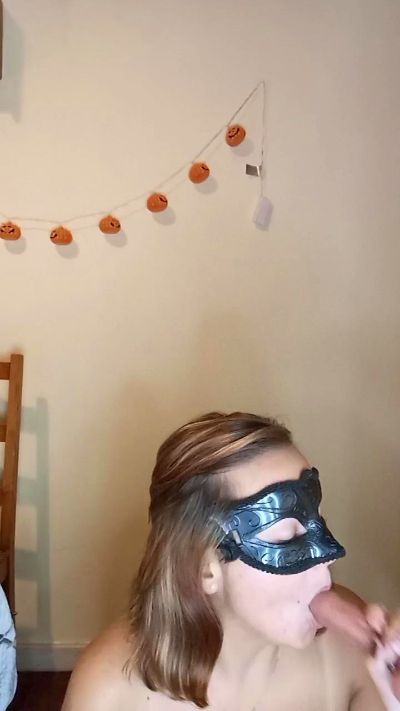 a_tua_ruivatuga live cam on Cam4