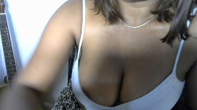 aaaah_sexy25 live cam on Cam4