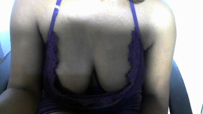 aaaah_sexy25 live cam on Cam4