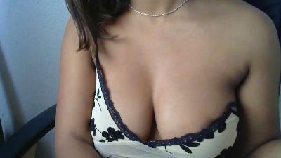 aaaah_sexy25 live cam on Cam4