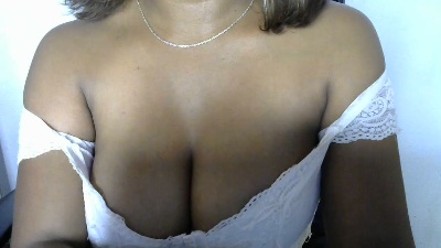 aaaah_sexy25 live cam on Cam4