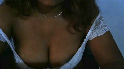 aaaah_sexy25 live cam on Cam4