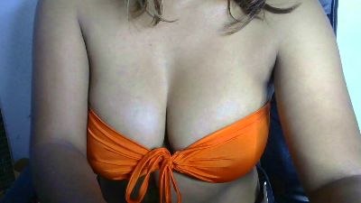 aaaah_sexy25 live cam on Cam4
