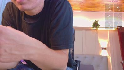 aalejo_gray live cam on Cam4