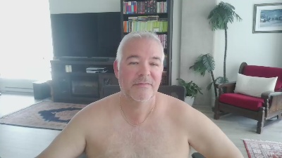aarosteev live cam on Cam4