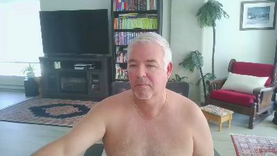 aarosteev live cam on Cam4