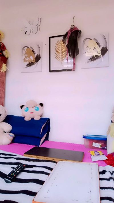 abbyr3x live cam on Cam4