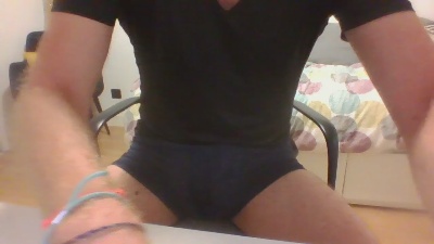 abcdefgh31 live cam on Cam4