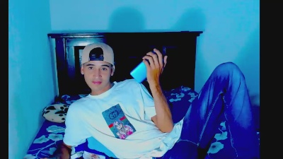 abrahamm253 live cam on Cam4