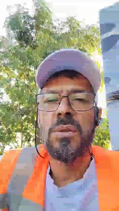 abyssboy352 live cam on Cam4