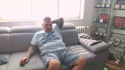 ac_slide84 live cam on Cam4