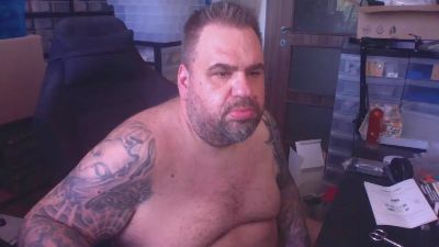 ac_slide84 live cam on Cam4