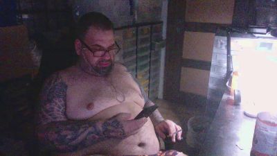 ac_slide84 live cam on Cam4