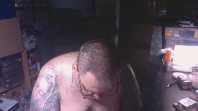 ac_slide84 live cam on Cam4