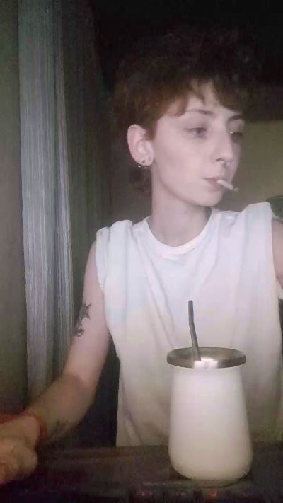 actresshine live cam on Cam4