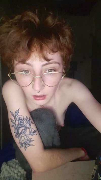 actresshine live cam on Cam4