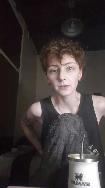 actresshine live cam on Cam4