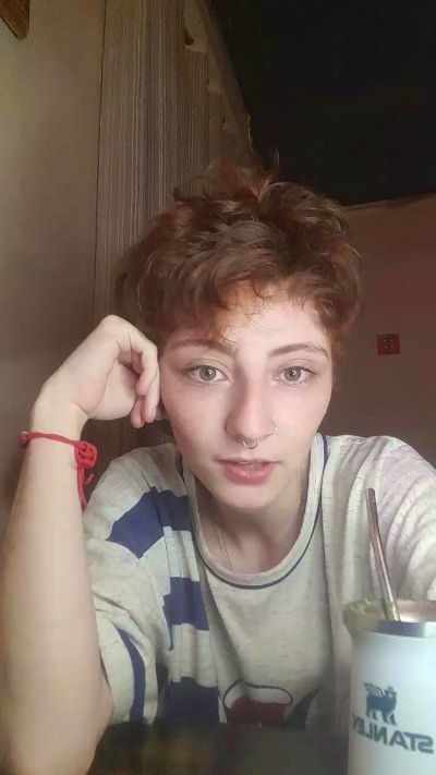 actresshine live cam on Cam4