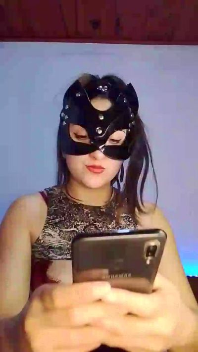ada44hot live cam on Cam4