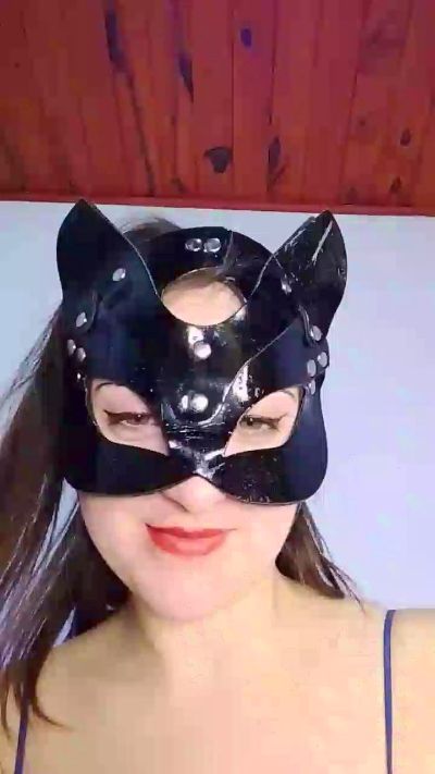 ada44hot live cam on Cam4