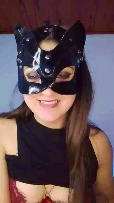 ada44hot live cam on Cam4