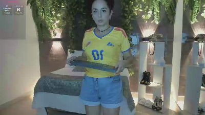 ada_walker live cam on Cam4
