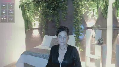 ada_walker live cam on Cam4