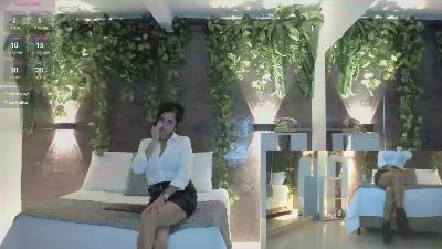 ada_walker live cam on Cam4