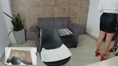 ada_walker live cam on Cam4