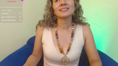 adairamars live cam on Cam4