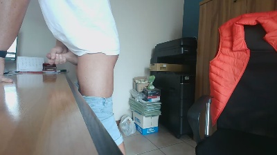 adam9987 live cam on Cam4