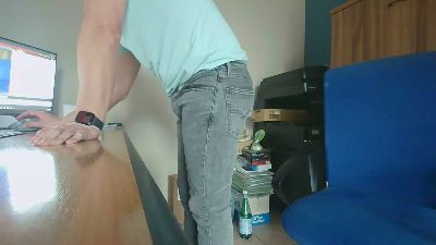 adam9987 live cam on Cam4