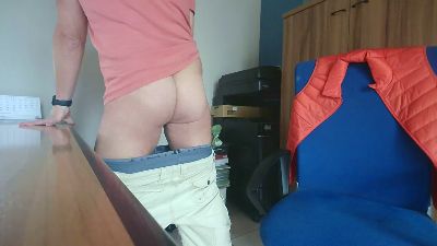 adam9987 live cam on Cam4