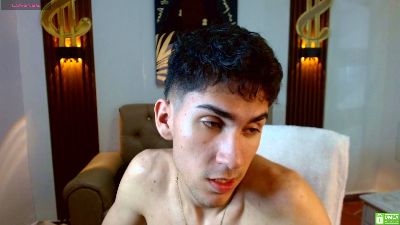 adan_tower live cam on Cam4
