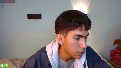 adan_tower live cam on Cam4