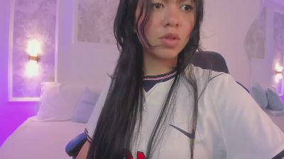 adarna_ live cam on Cam4