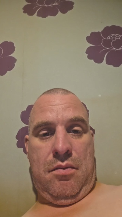 adavid30 live cam on Cam4