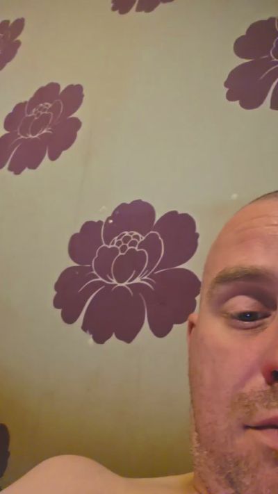 adavid30 live cam on Cam4
