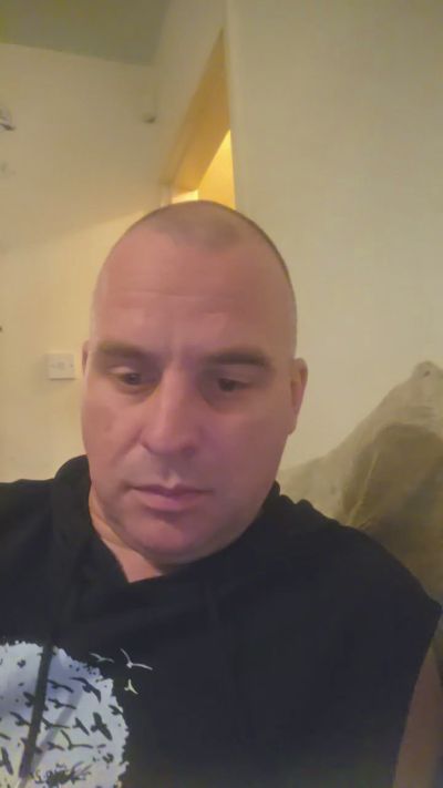 adavid30 live cam on Cam4