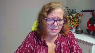 adele69sexy live cam on Cam4
