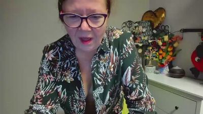 adele69sexy live cam on Cam4