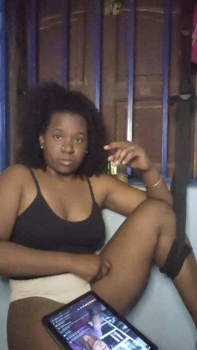 adigafaharda live cam on Cam4