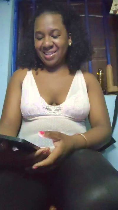 adigafaharda live cam on Cam4