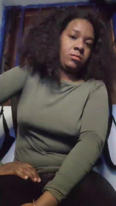adigafaharda live cam on Cam4